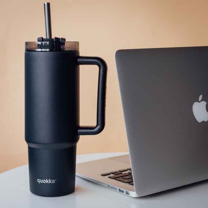 VIBE - BLACK 880 ML