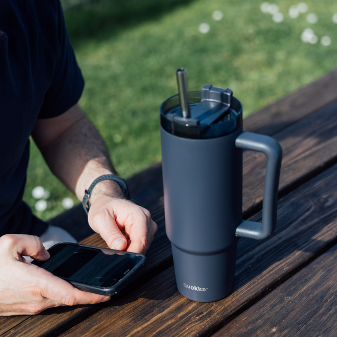 QUOKKA TAZA TERMO ACERO INOXIDABLE STREAM BLACK L 950 ML