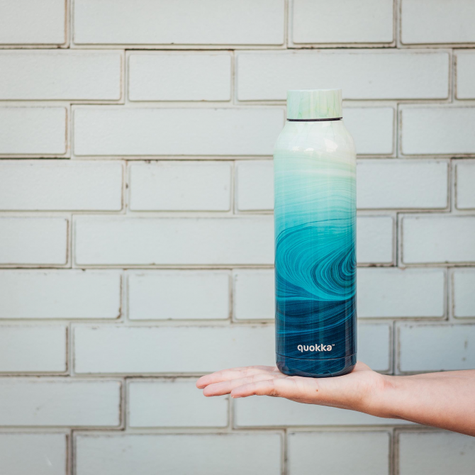 QUOKKA BOTELLA TERMO ACERO INOXIDABLE SOLID OCEAN 630 ML
