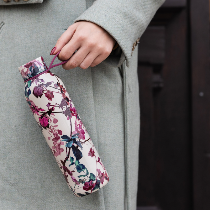 QUOKKA BOTELLA TERMO ACERO INOXIDABLE SOLID CON COLGADOR TREE BRANCHES 630 ML