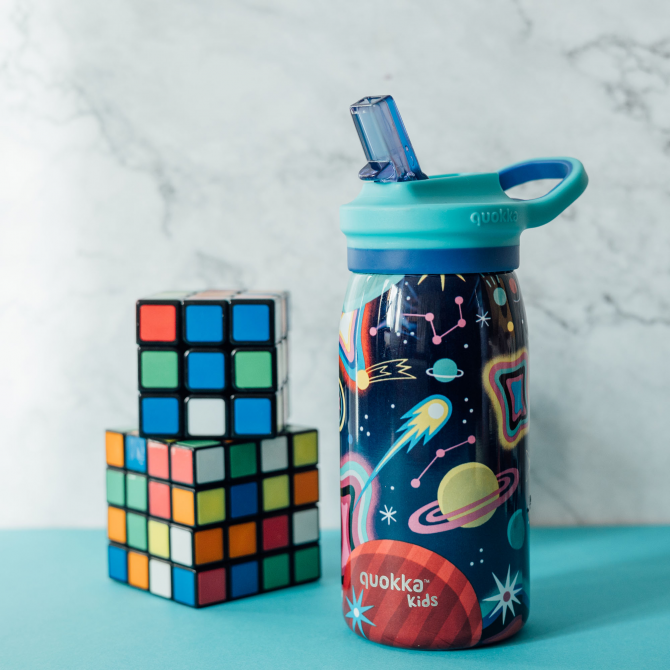 QUOKKA KIDS BOTELLA TERMO ACERO INOXIDABLE CON SIPPER POP SPACE 445 ML