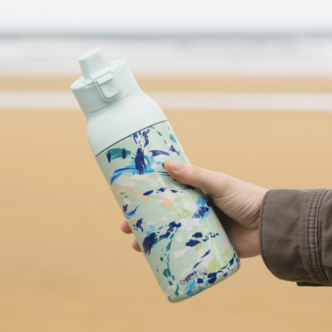 QUOKKA BOTELLA TERMO ACERO INOXIDABLE CON SIPPER TIDE ACRYLIC PAINT 700 ML