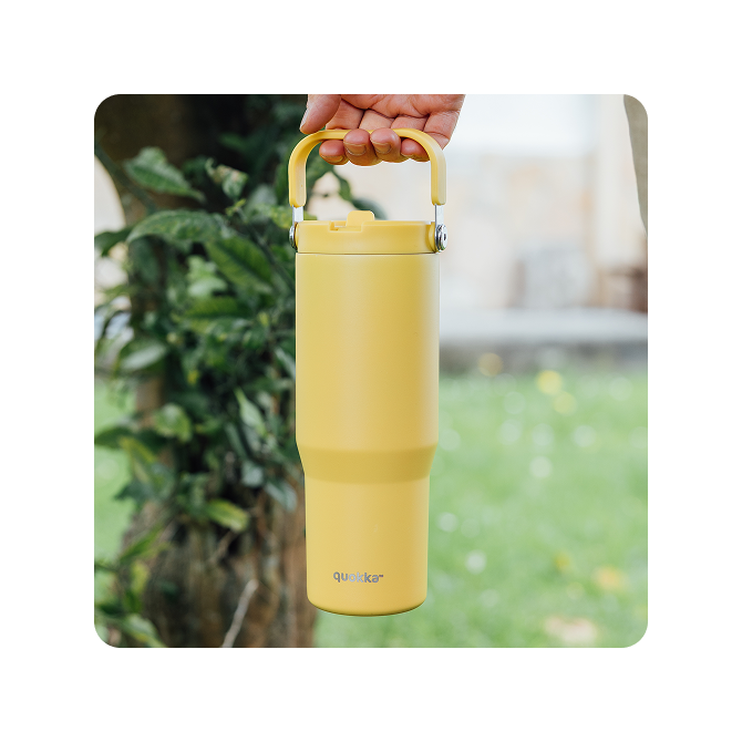 QUOKKA VASO COOL TERMO ACERO INOXIDABLE CON ASA CORE SAFFRON YELLOW 860 ML