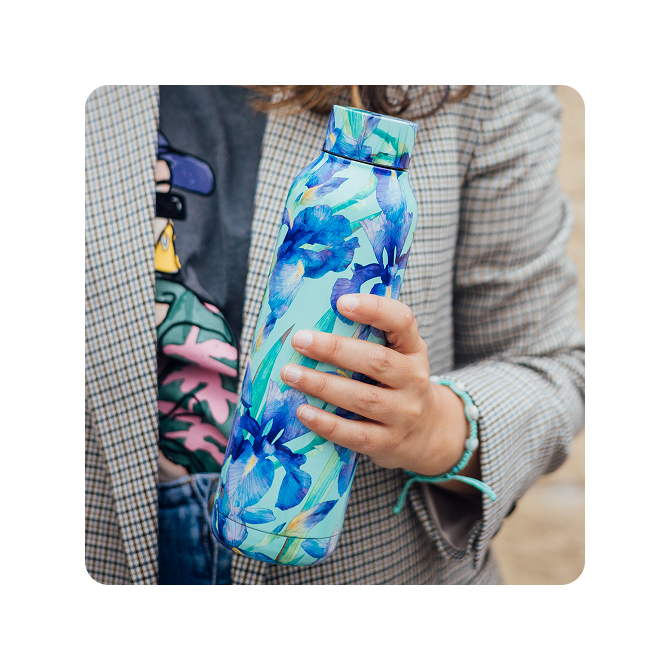 QUOKKA BOTELLA TERMO ACERO INOXIDABLE SOLID BLUE IRISES 630 ML