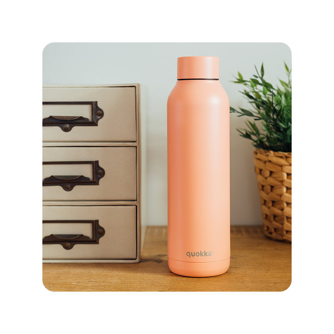 QUOKKA BOTELLA TERMO ACERO INOXIDABLE SOLID PASTEL PEACH 630 ML