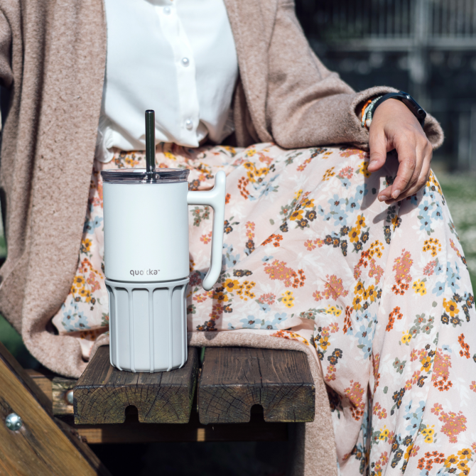 QUOKKA TAZA TERMO ACERO INOXIDABLE CON BASE DE SILICONA UMI IVORY 720 ML