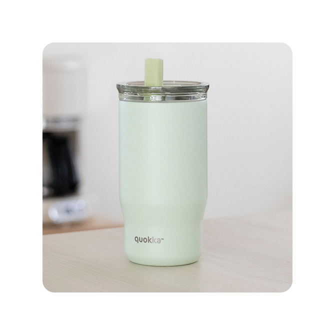 QUOKKA VASO TERMO ACERO INOXIDABLE CON PAJITA MIST PASTEL GREEN 720 ML