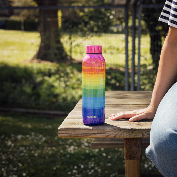 QUOKKA BOTELLA TERMO ACERO INOXIDABLE SOLID RAINBOW 630 ML