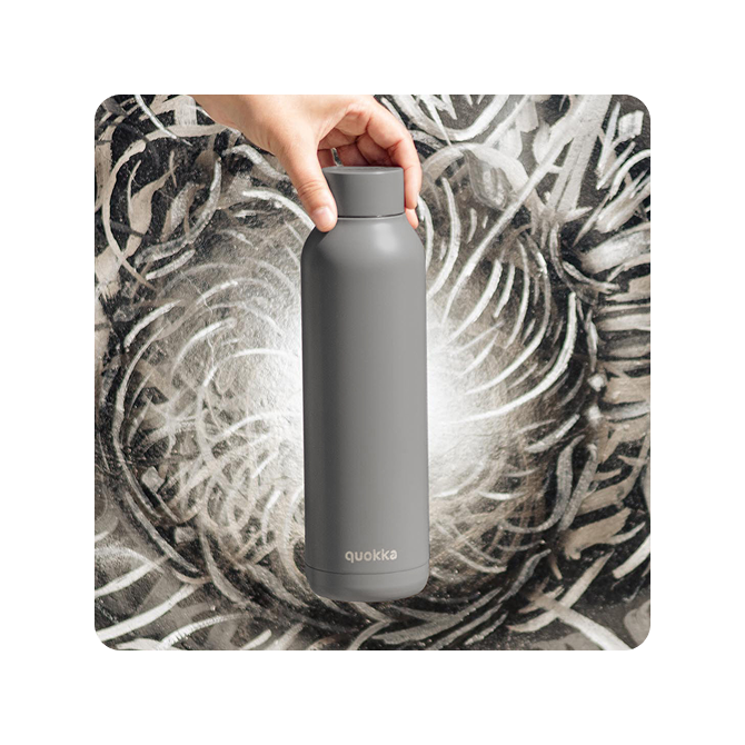 QUOKKA BOTELLA TERMO ACERO INOXIDABLE SOLID GREY 630 ML