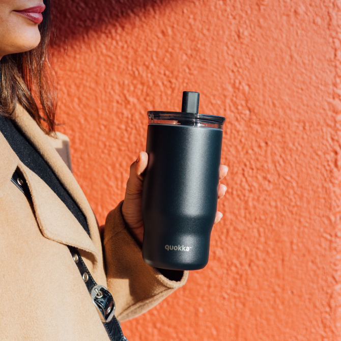 QUOKKA VASO TERMO ACERO INOXIDABLE CON PAJITA MIST BLACK 720 ML