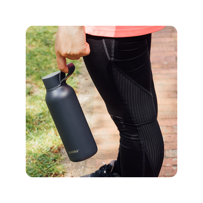 QUOKKA BOTELLA TERMO ACERO INOXIDABLE SOLID CON COLGADOR SLATE 510 ML