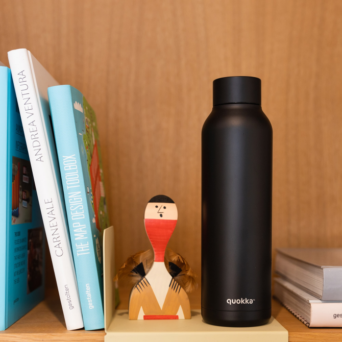 QUOKKA BOTELLA TERMO ACERO INOXIDABLE SOLID JET BLACK 850 ML