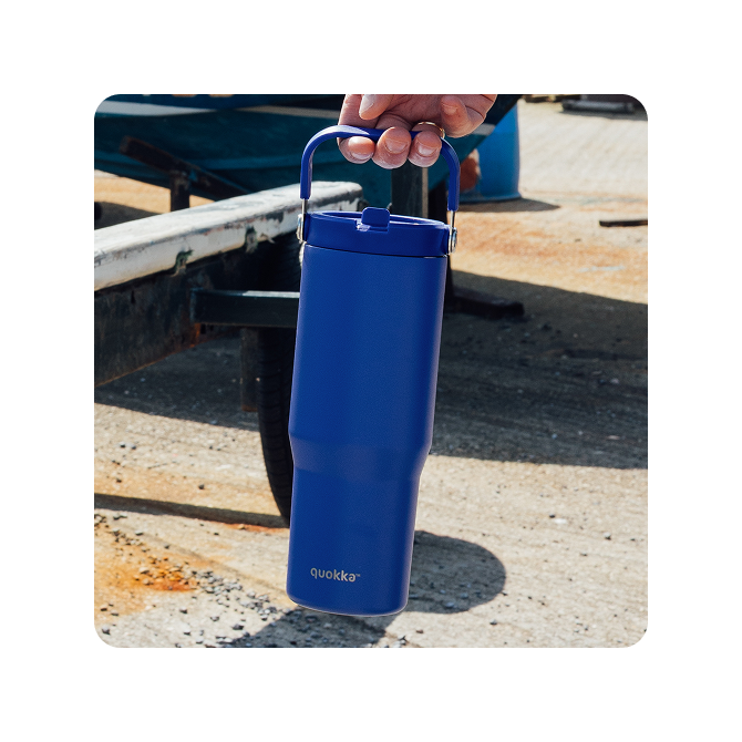 QUOKKA VASO COOL TERMO ACERO INOXIDABLE CON ASA CORE DUSK BLUE 860 ML