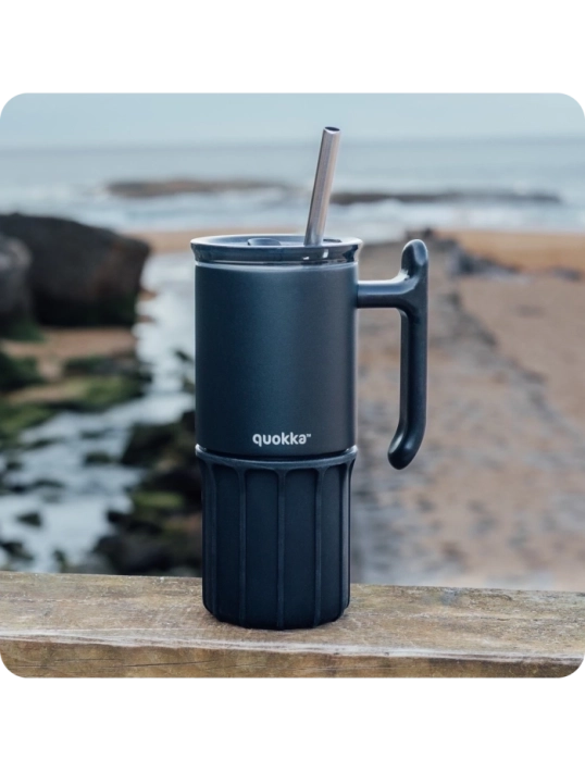 QUOKKA TAZA TERMO ACERO INOXIDABLE CON BASE DE SILICONA UMI BLACK 720 ML