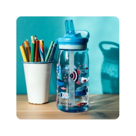 QUOKKA KIDS BOTELLA ECOZEN CON SIPPER GLOW SEA LIFE 580 ML