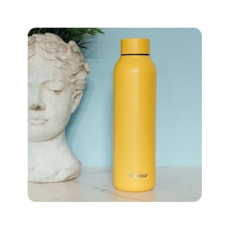 QUOKKA BOTELLA TERMO ACERO INOXIDABLE SOLID SAFFRON YELLOW 630 ML