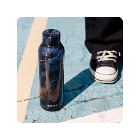 QUOKKA BOTELLA TERMO ACERO INOXIDABLE SOLID BLACK MARBLE 630 ML
