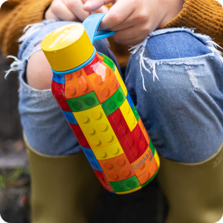 QUOKKA KIDS BOTELLA TERMO ACERO INOXIDABLE SOLID CON COLGADOR COLOR BRICKS 330 ML
