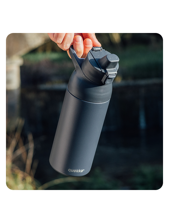 QUOKKA BOTELLA TERMO ACERO INOXIDABLE CON SIPPER TIDE SLATE 700 ML