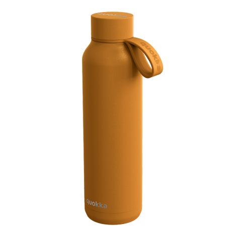 QUOKKA BOTELLA TERMO ACERO INOXIDABLE SOLID CON COLGADOR MUSTARD 630 ML