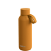 QUOKKA BOTELLA TERMO ACERO INOXIDABLE SOLID CON COLGADOR MUSTARD 510 ML